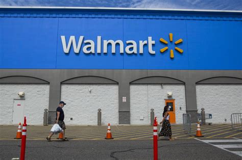 Walmart, la “enemiga” que le pisa los talones a Amazon   Forbes Argentina