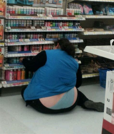 Walmart Shoppers Are A Special Breed Of People  27 pics