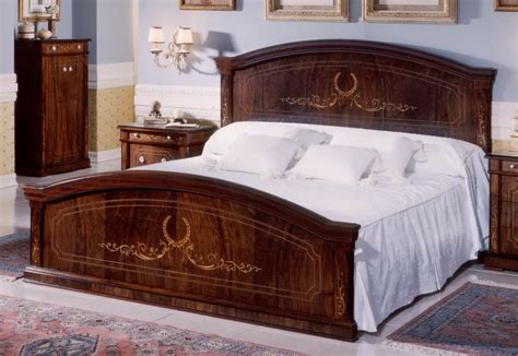 » Walnut Bedroom Set In Spanish Style Design Top and Best ...