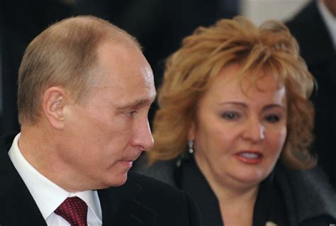 What caused Vladimir Putin and his wife to divorce? Rumors ...