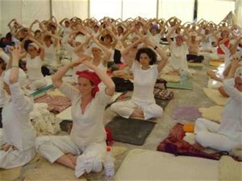 What is Kundalini Yoga? | Raj Khalsa Gurdwara