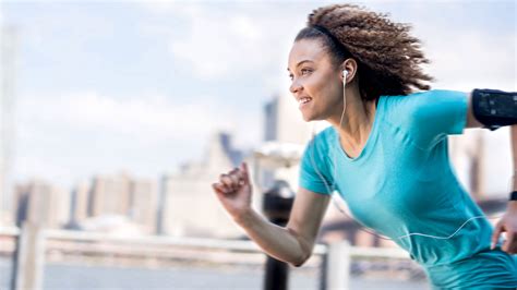 What Should Be on Your Running Music Playlist?   9Coach