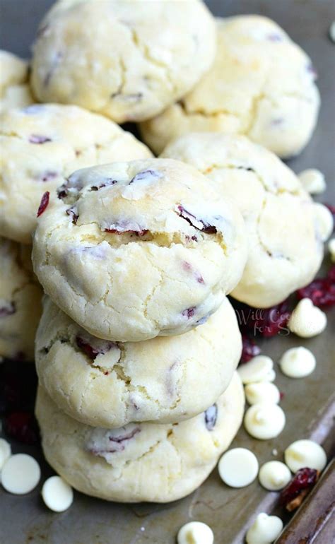 White Chocolate Cranberry Soft and Chewy Crinkle Cookies ...