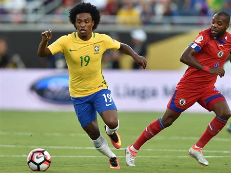 Willian to Manchester United: Chelsea block move as ...
