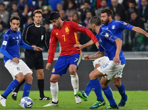 World Cup Qualifiers: Italy Fight Back to Hold Spain ...