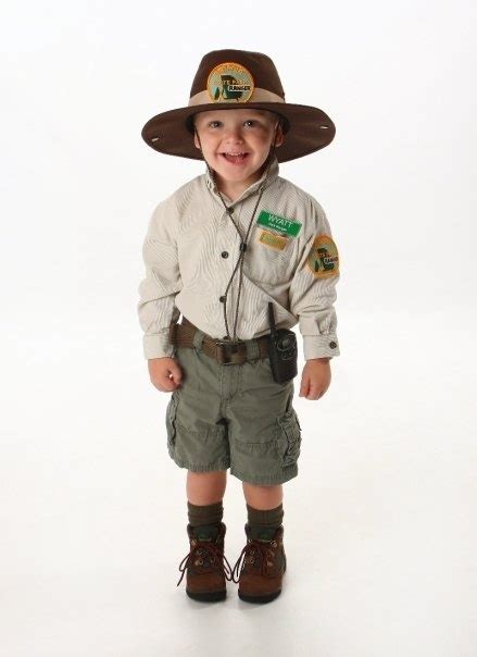 Wyatt s ranger costume | Cumpleaños de dinosaurio, Disfraz dinosaurio ...
