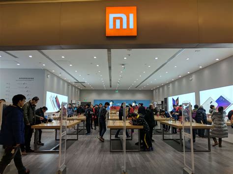 Xiaomi stores in China can give Apple stores around the ...