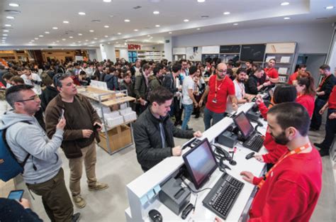 Xiaomi ya cuenta con 40 tiendas exclusivas en España ...