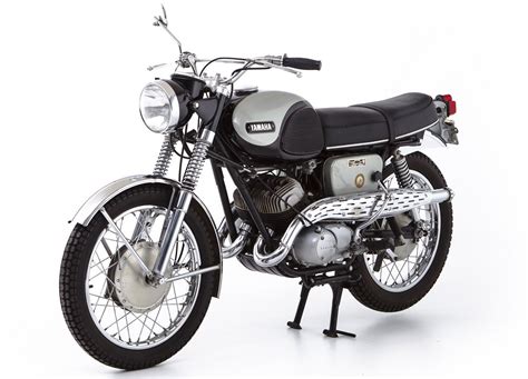 Yamaha 1966 YDS3C 250cc 2101 miles machine Classic Bike ...
