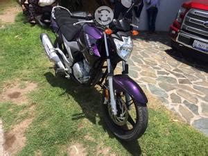 Yamaha fazer 250 seminueva en Querétaro | Clasf motor