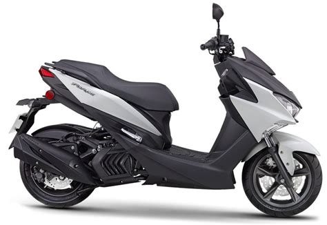 Yamaha Force 155 Moto Scooter Makes Its Debut