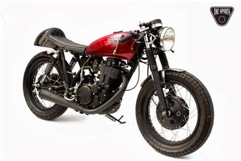 Yamaha SR400 Cafe Racer way2speed