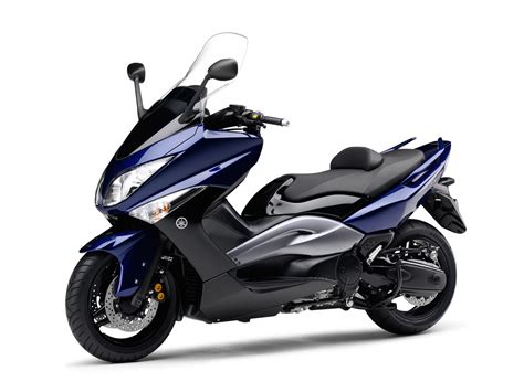 YAMAHA Tmax Scooter Pictures, accident lawyers, insurance