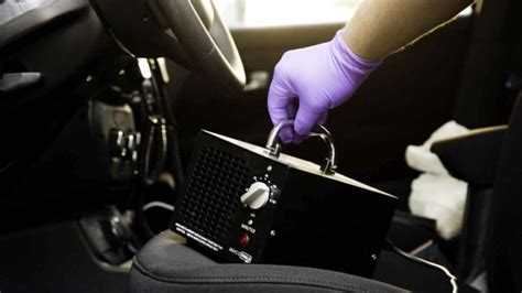 Yammine: Desinfectar el coche con ozono y luz ultravioleta ...