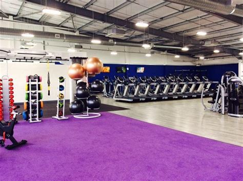 You can use the gym for free in Bamber Bridge this week ...