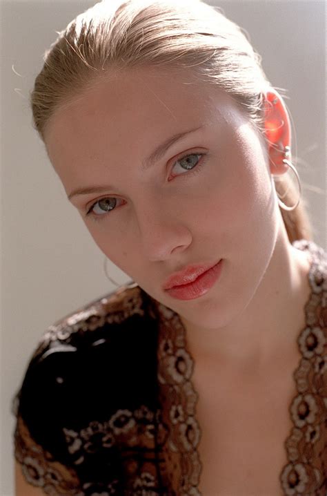 Young Celebrity Photo Gallery: Young Scarlett Johansson Photos