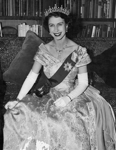 Young Queen Elizabeth II Glossy Poster Picture Photo ...