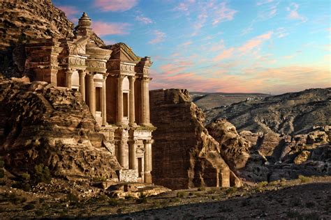 Your Trip to Petra: A Complete Guide to the Lost City in ...
