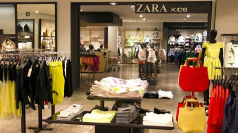 Zara adelanta la apertura de sus tiendas con todas estas ...