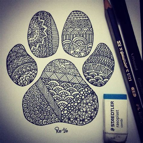 Zentangle wolf/dog paw. Huella de perro/lobo. By Rocío ...