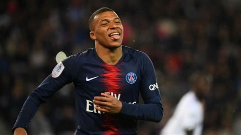 Zidane: Mbappé  fine where he is  amid Real Madrid rumours ...