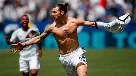Zlatan Ibrahimovic scores stunning goal in MLS debut | Fox ...